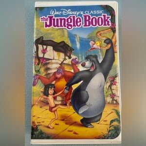 Disney's The Jungle Book VHS - Colorful Cover
